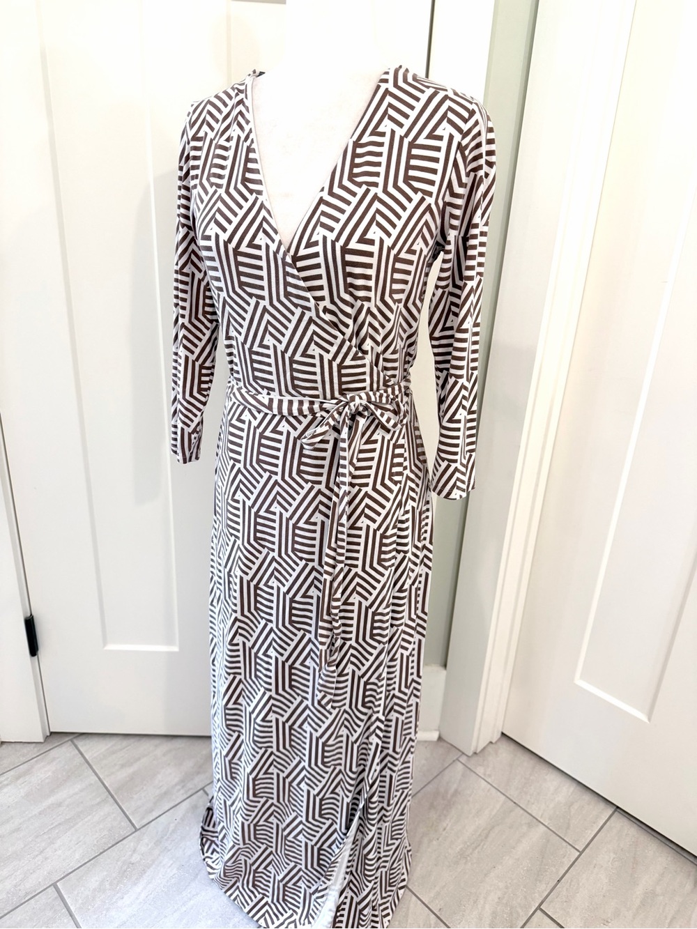 Boden Wrap Maxi Dress - Picture 6 of 8